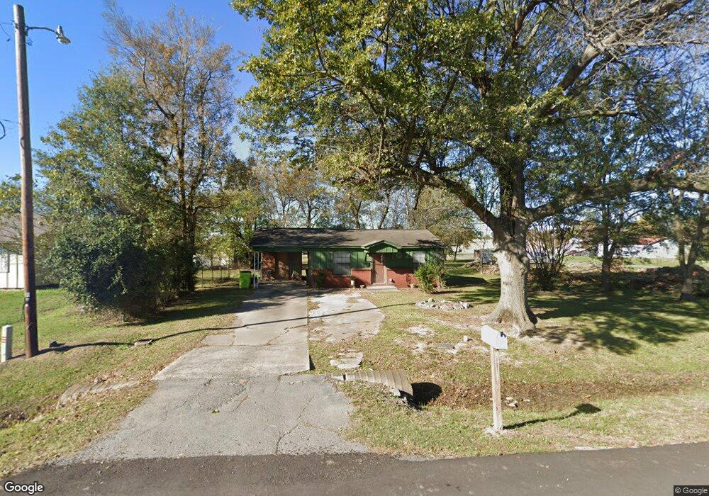 1906 S Grand Ave, Stuttgart, AR 72160 - photo 1