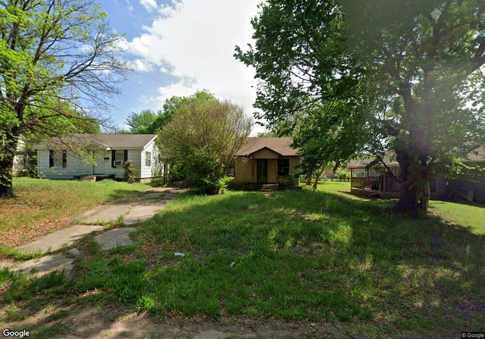 1210 W Elm Ave, Duncan, OK 73533 - photo 1