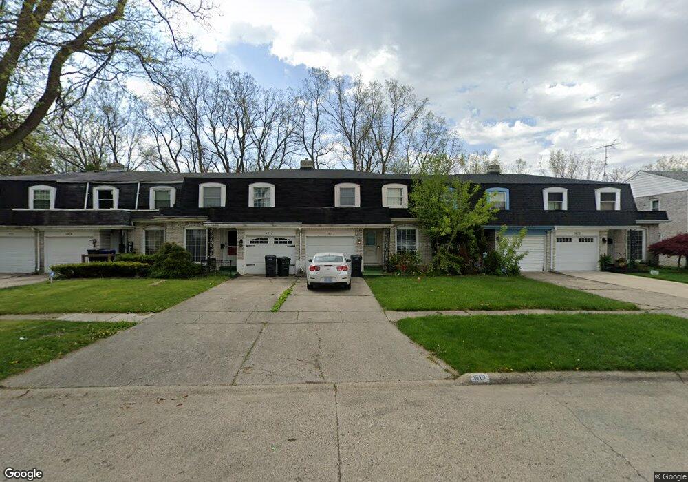 1819 Laurel Oak Dr, Flint, MI 48507 - photo 1