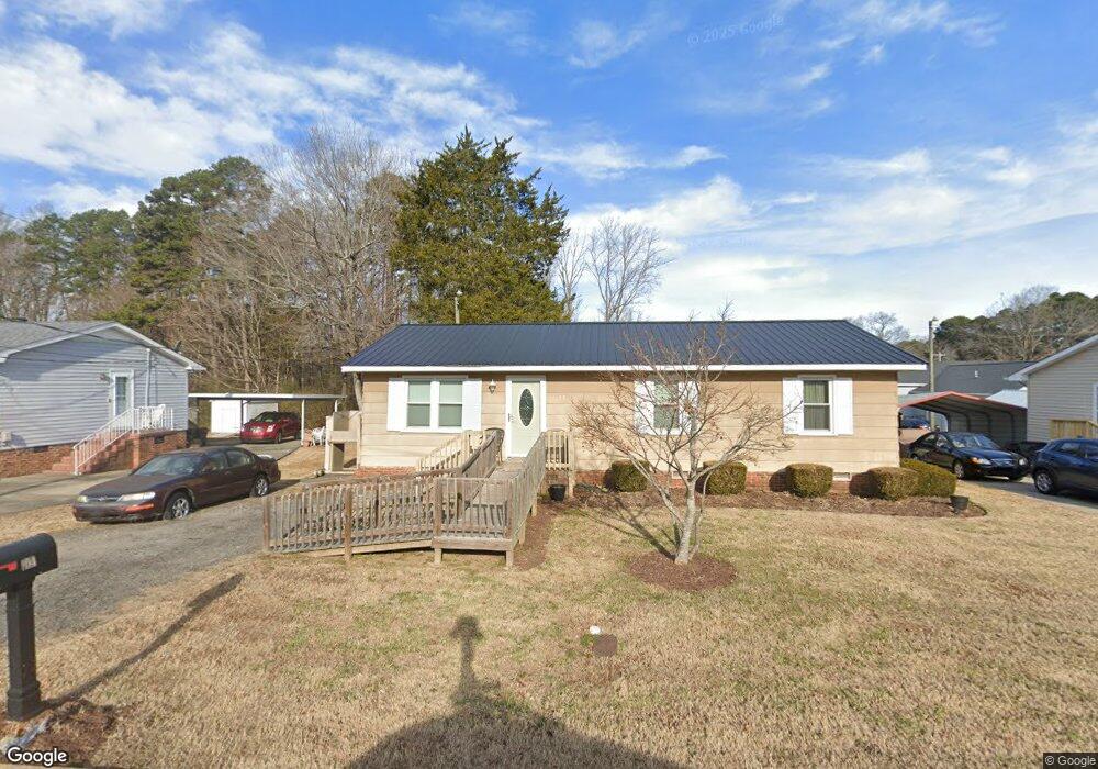 104 Leak Ave, Oxford, NC 27565 - photo 1