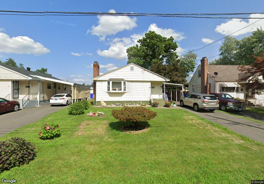 42 Fenwood Ave, West Hartford, CT 06110 - photo 1