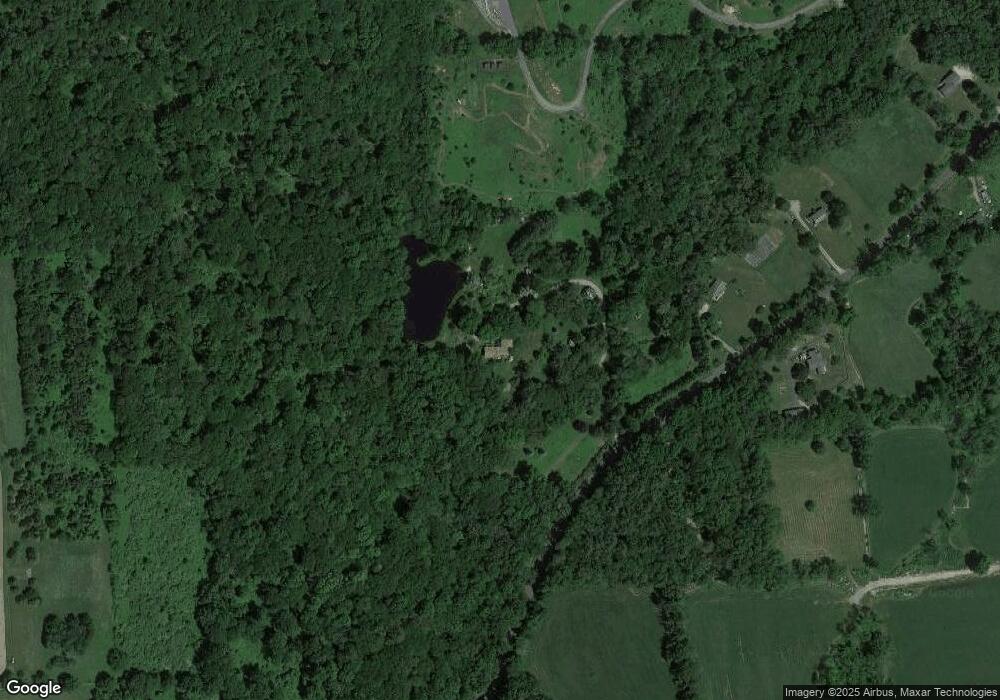 586 County Rd, Woodstock, CT 06281 - photo 1