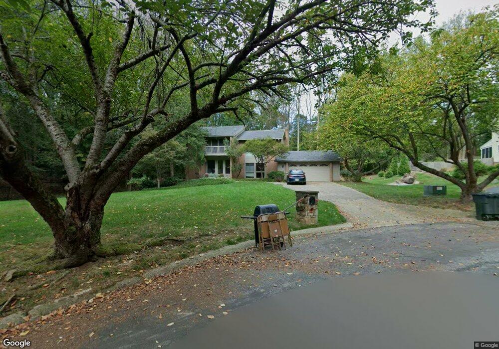 6910 Carlynn Ct, Bethesda, MD 20817 - photo 1