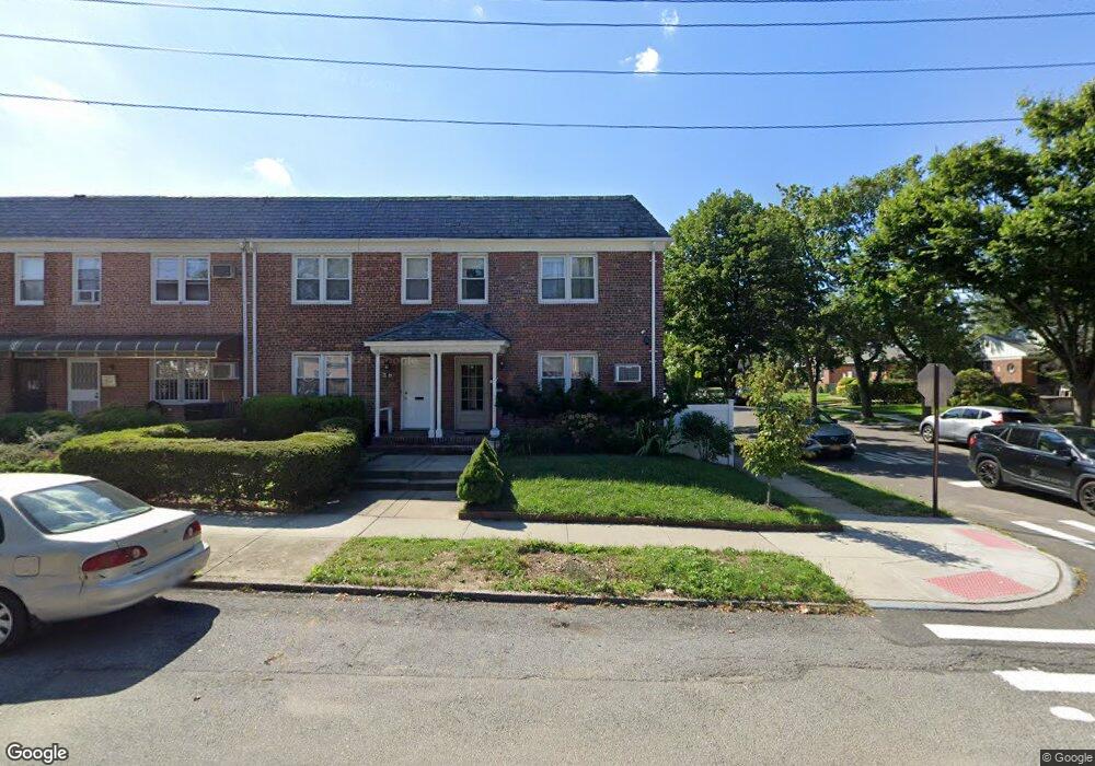 7502 168th St, Fresh Meadows, NY 11366 - photo 1
