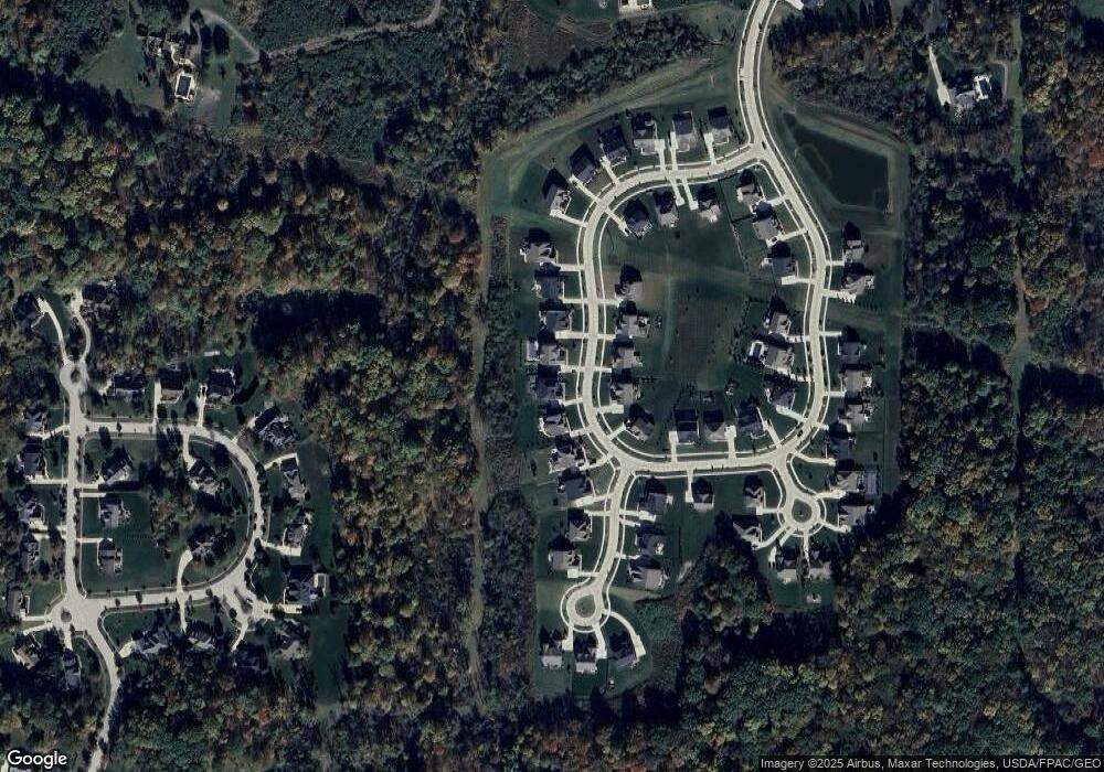 637 Beljon Ln, Aurora, OH 44202 - photo 1