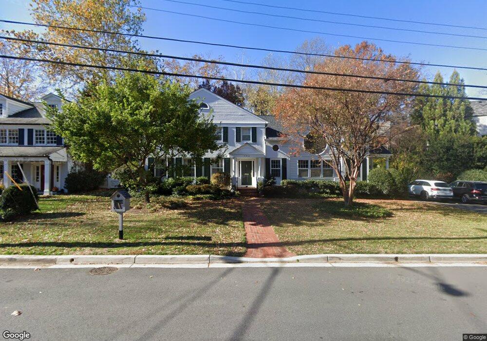 7510 Maple Ave, Chevy Chase, MD 20815 - photo 1