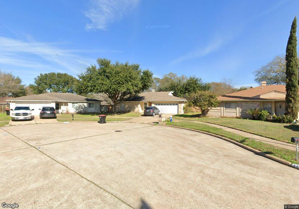 7526 Millbrae Ln, Houston, TX 77041 - photo 1