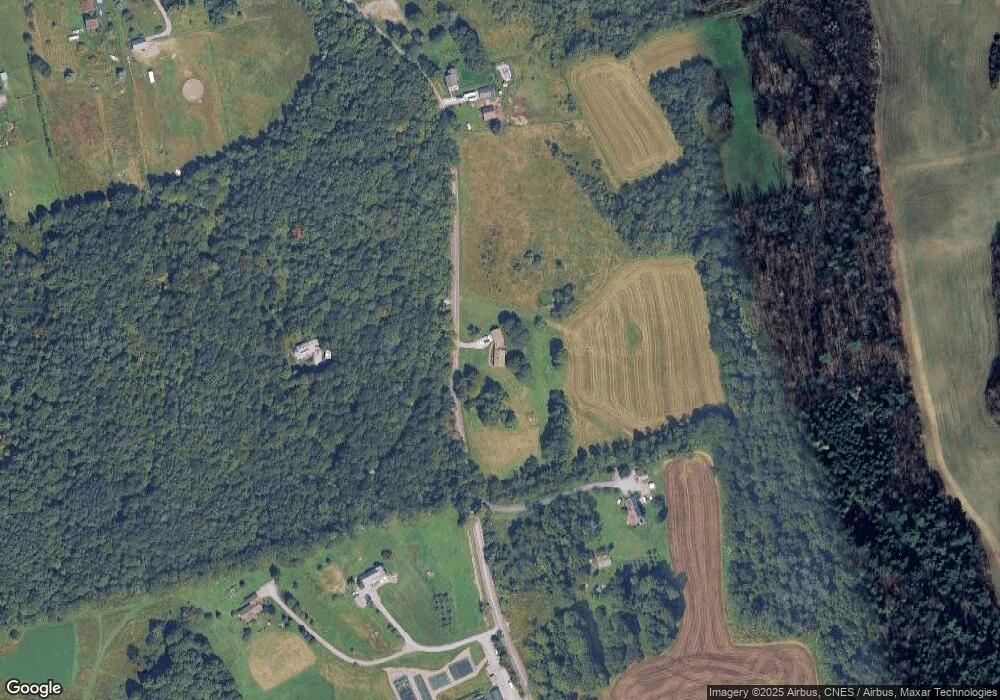 579 Cherrierville Rd, Fairfax, VT 05454 - photo 1