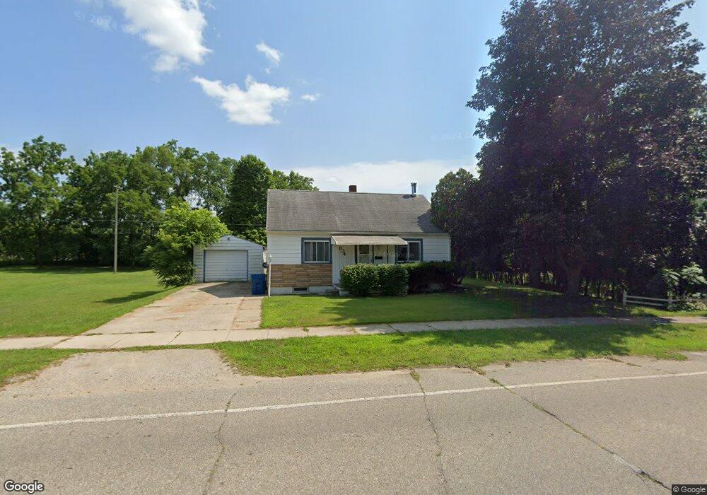 634 N Cass Ave, Vassar, MI 48768 - photo 1