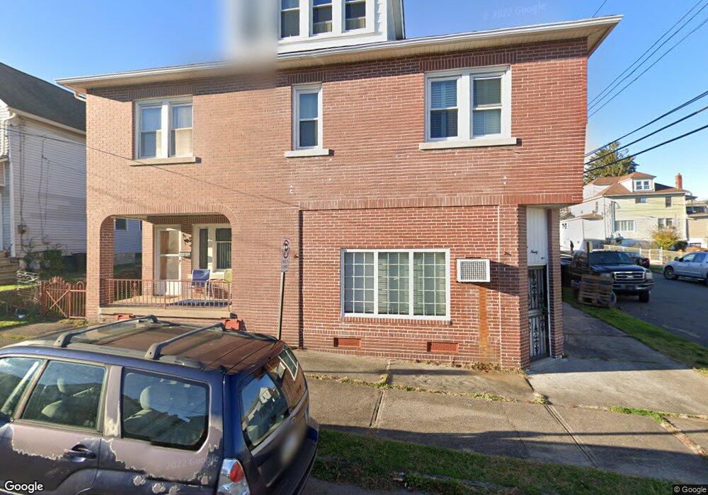 292 E Union St, Nanticoke, PA 18634 - photo 1