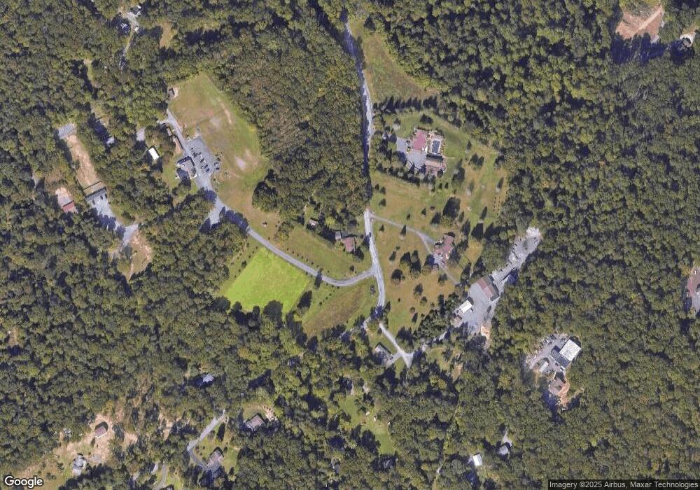 653 Hunters Rd, Mohnton, PA 19540 - photo 1