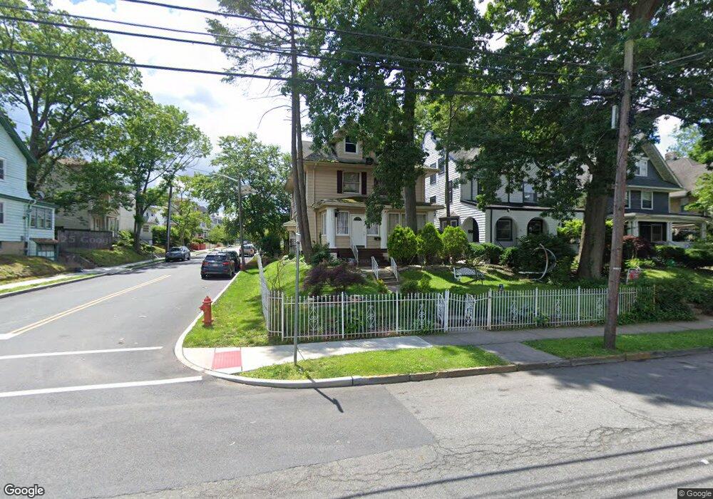 546 Lincoln Ave, Orange, NJ 07050 - photo 1