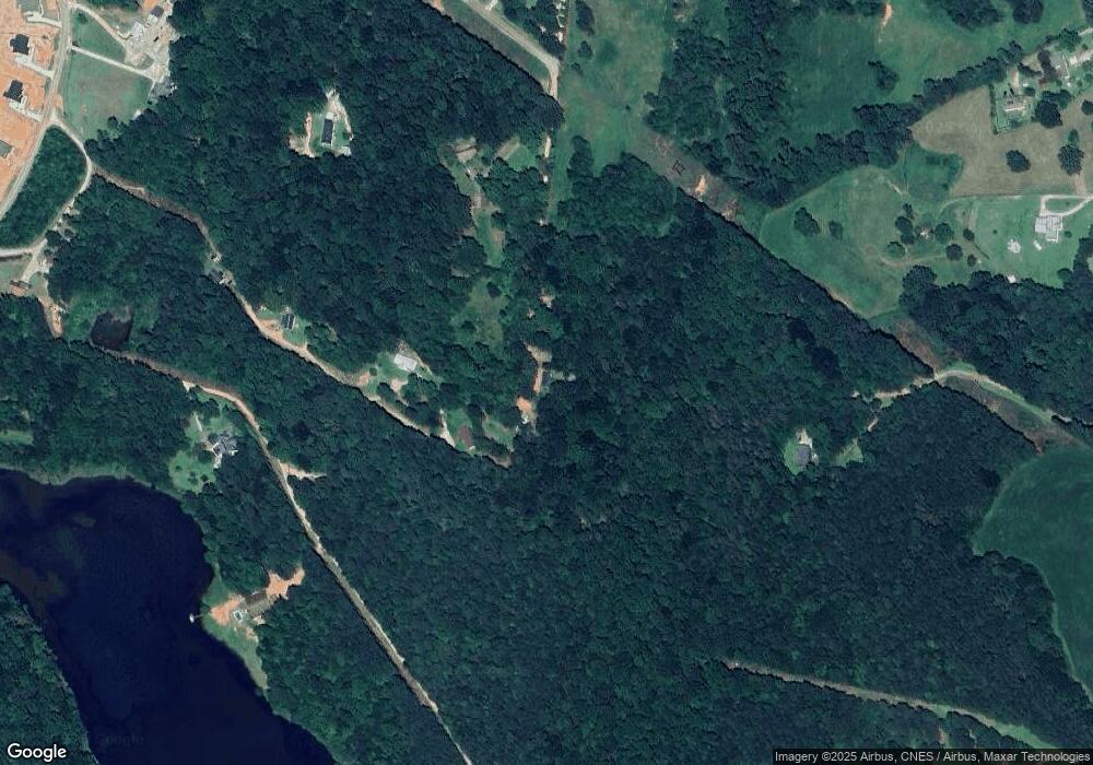 548 Hidden Valley Rd, Eastanollee, GA 30538 - photo 1