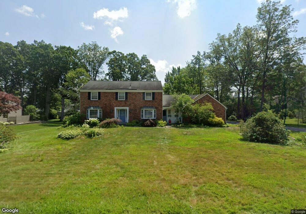 1350 Rosehill Blvd, Schenectady, NY 12309 - photo 1