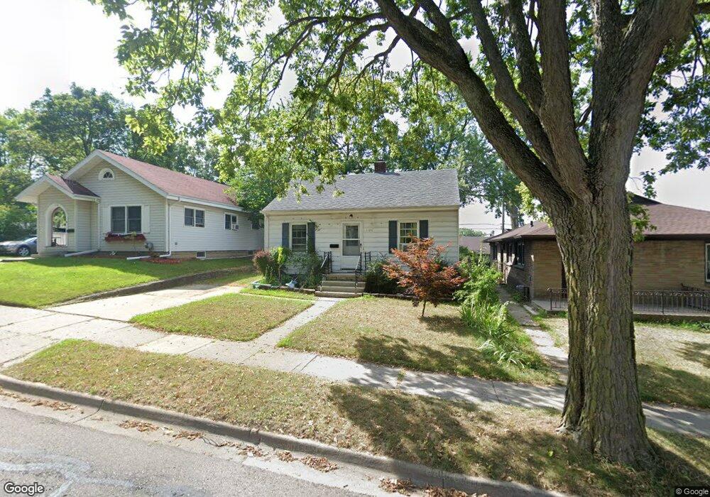 1106 Walsh St, Lansing, MI 48912 - photo 1