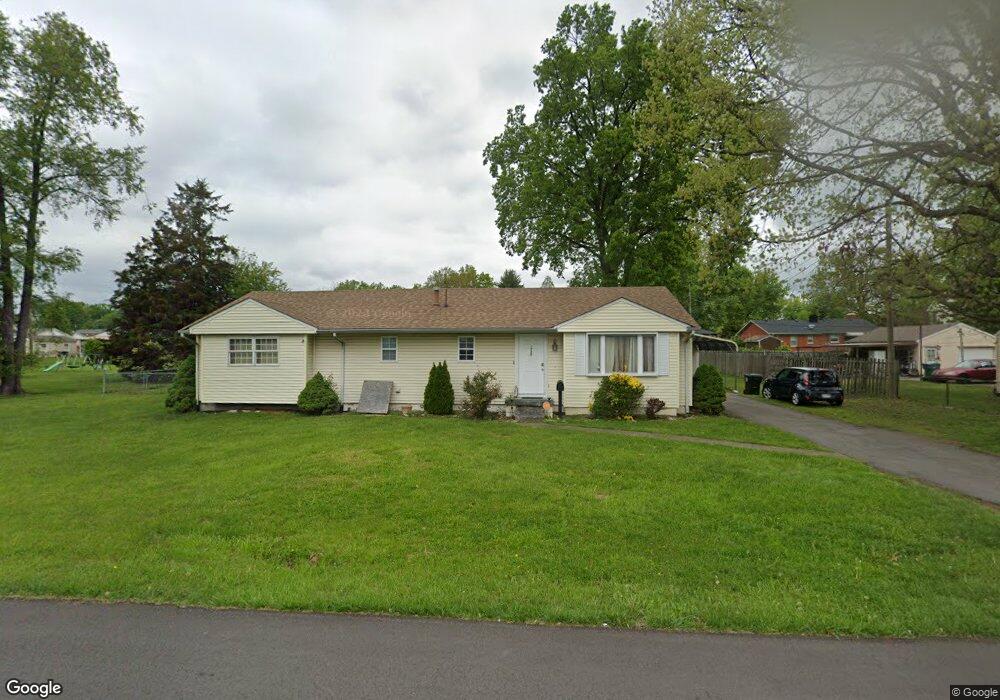 1720 Twin Oaks Dr, New Albany, IN 47150 - photo 1