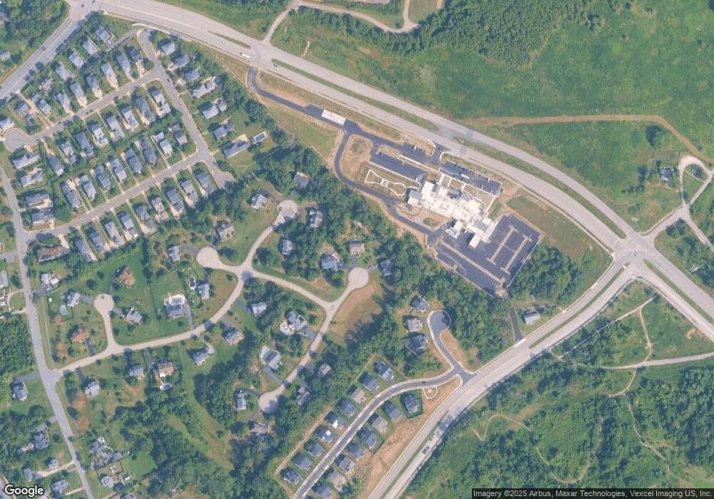 8930 Highgrove Ct, Lorton, VA 22079 - photo 1