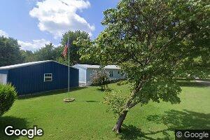 307 Pine St, Ewing, IL 62836