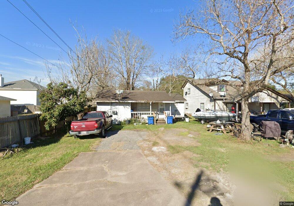 902 Vera Cruz Dr, Rosenberg, TX 77471 - photo 1