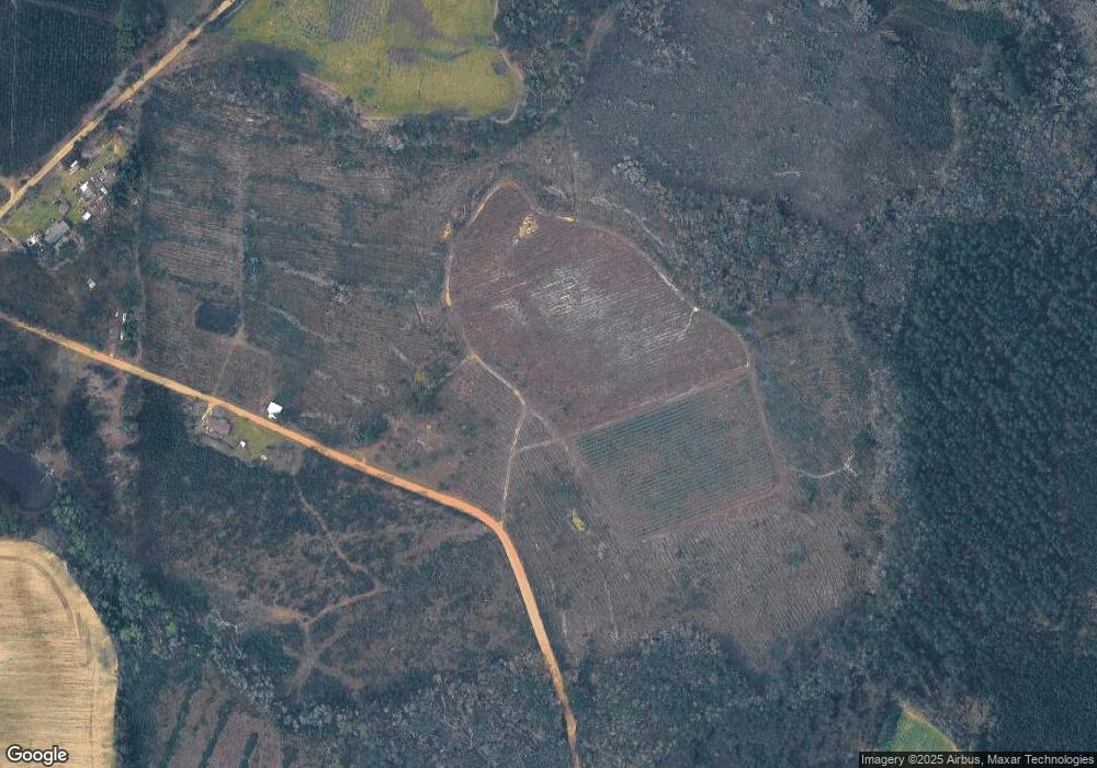 312 Cardinal Dr, Alma, GA 31510 - photo 1