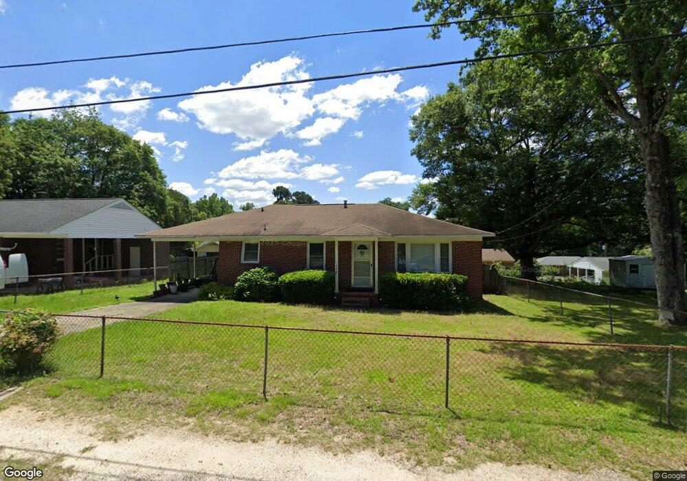 1004 Woodlawn Dr, Camden, SC 29020 - photo 1