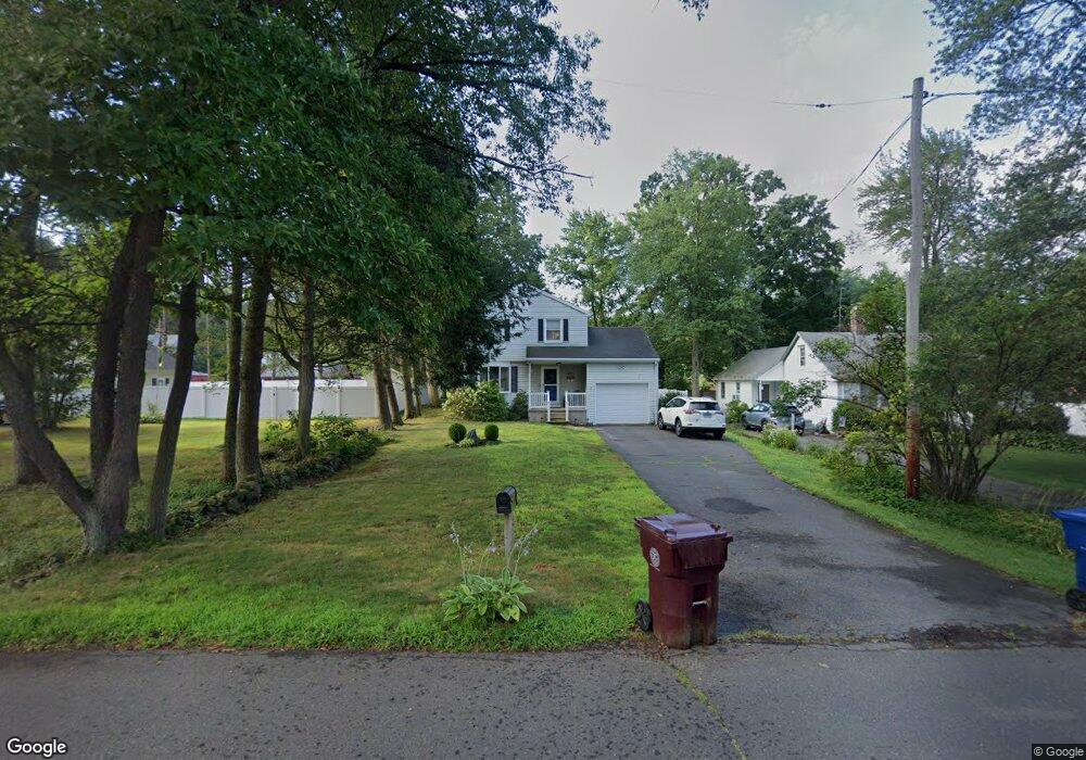 5 Lake Garda Dr, Farmington, CT 06032 - photo 1