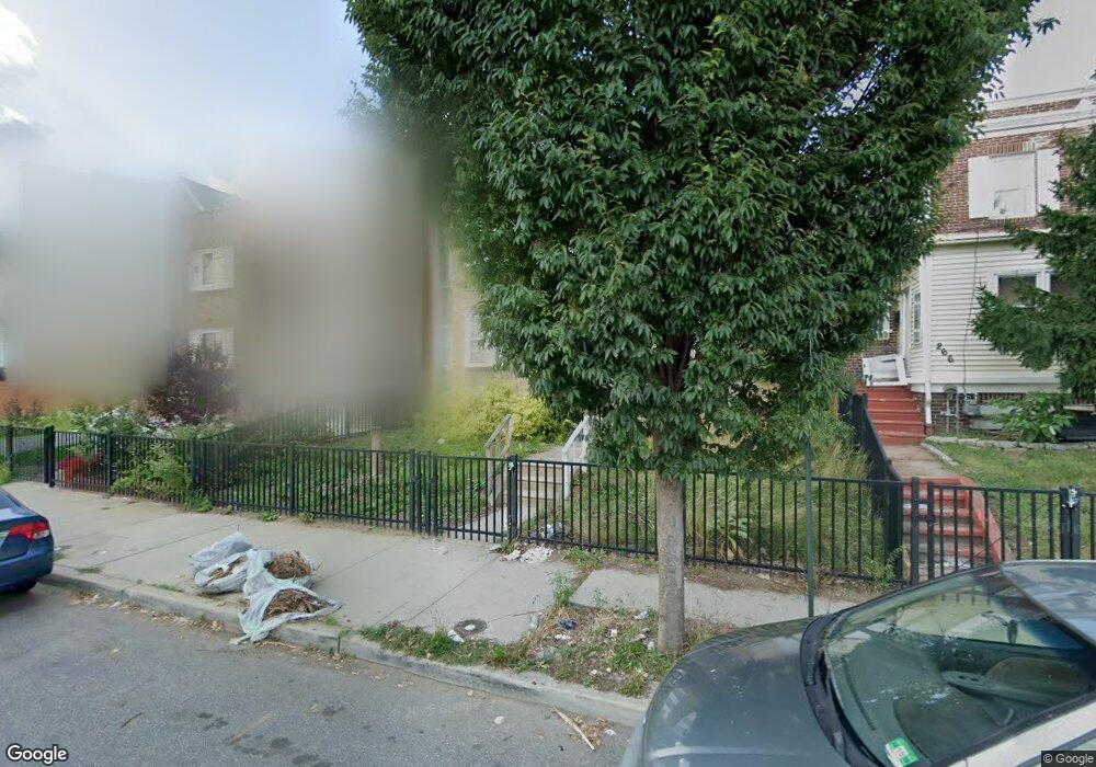 262 Boyd St, Camden, NJ 08105 - photo 1