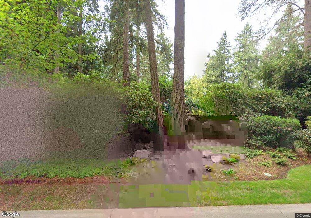 4053 Hunts Point Rd, Hunts Point, WA 98004 - photo 1