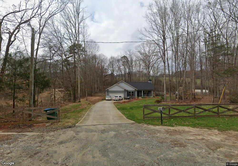 636 James Maxwell Rd unit 13, Commerce, GA 30529 - photo 1