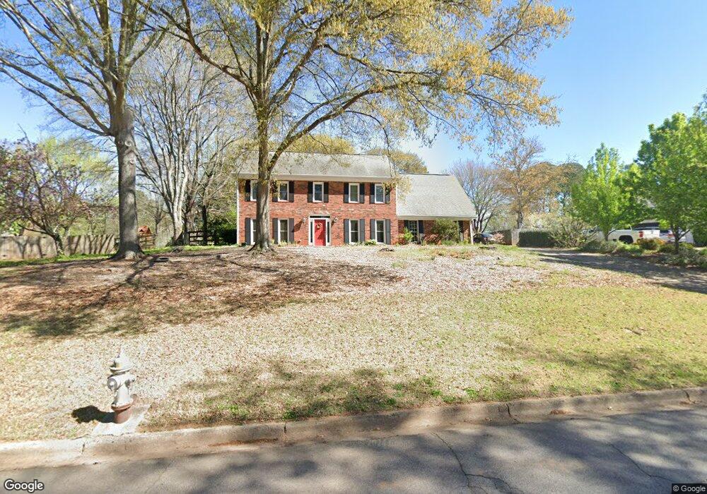 140 Saddle Creek Dr unit 8, Roswell, GA 30076 - photo 1