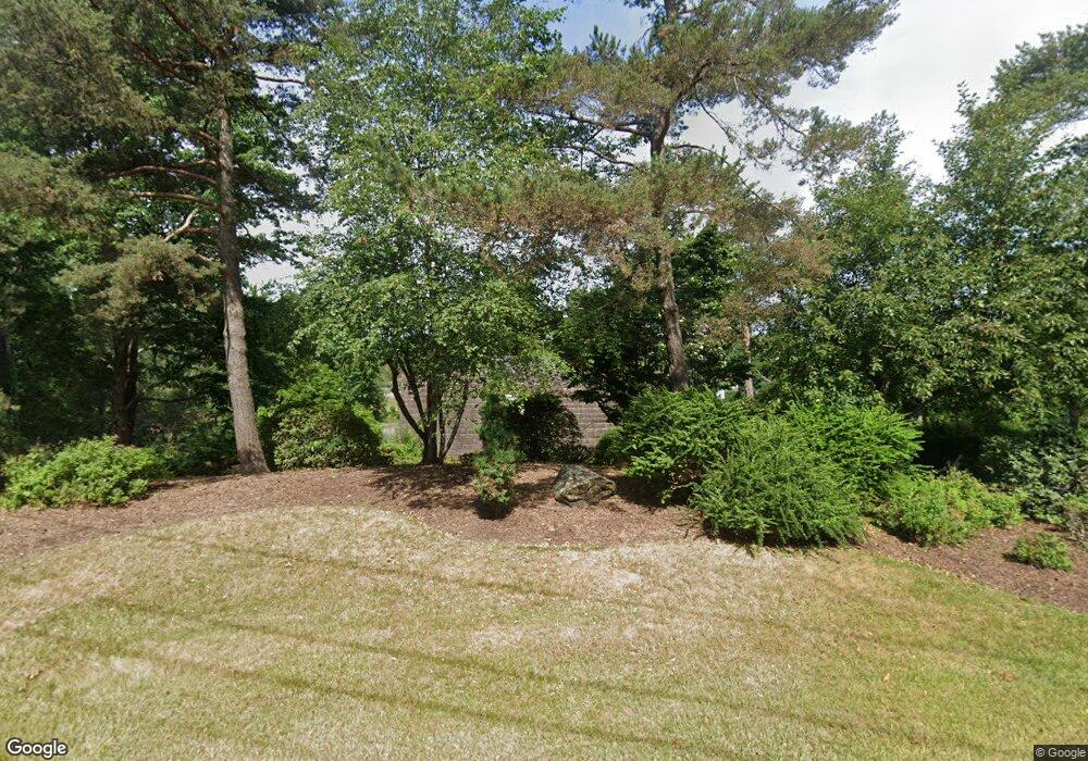 5 Marathon Dr, Troy, NY 12180 - photo 1