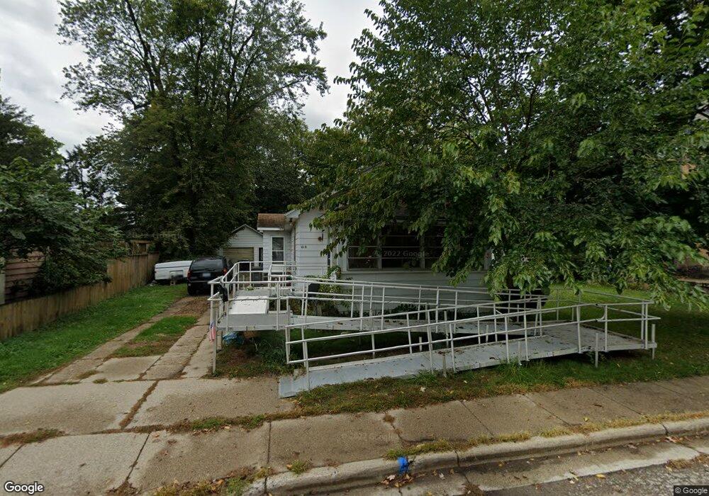 618 Riverside Dr, Lowell, MI 49331 - photo 1