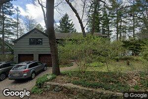 312 Juniper Ln, Ann Arbor, MI 48105