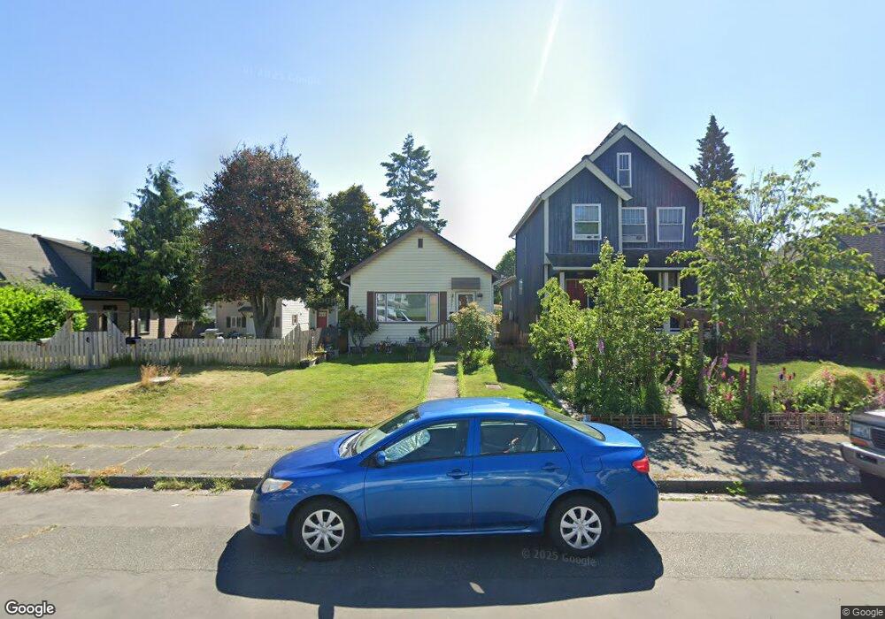 2221 Oakes Ave, Everett, WA 98201 - photo 1