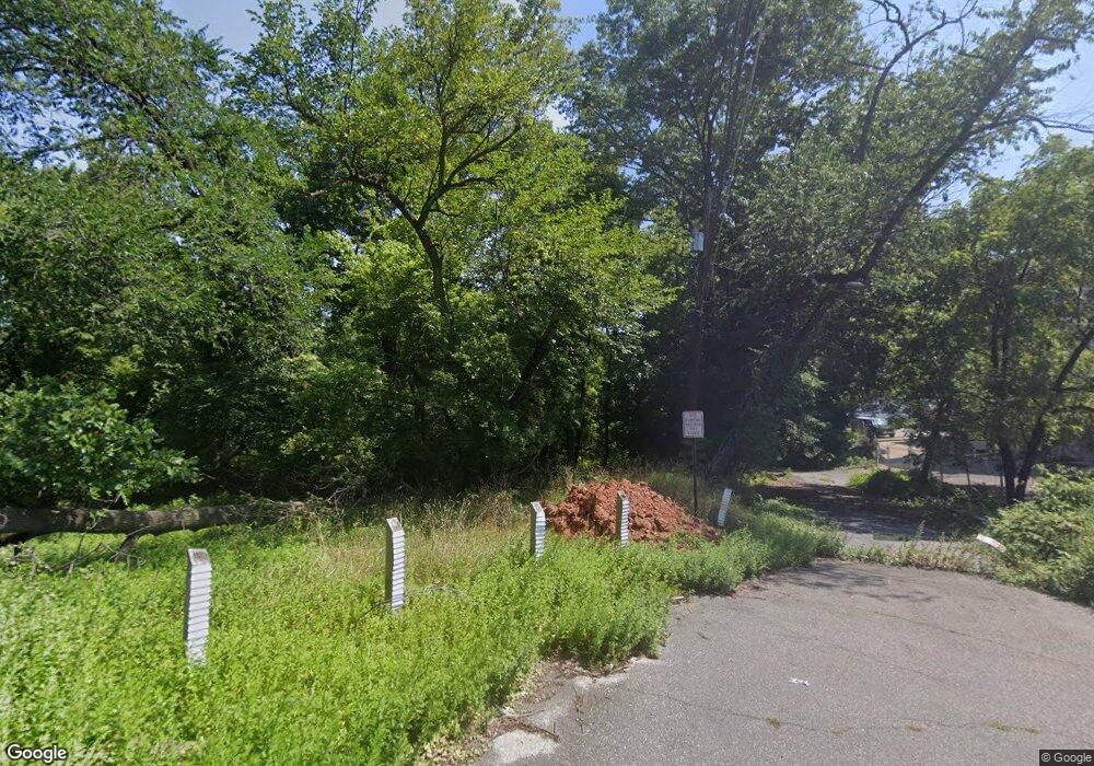 6610 Sligo Mill Rd, Takoma Park, MD 20912 - photo 1