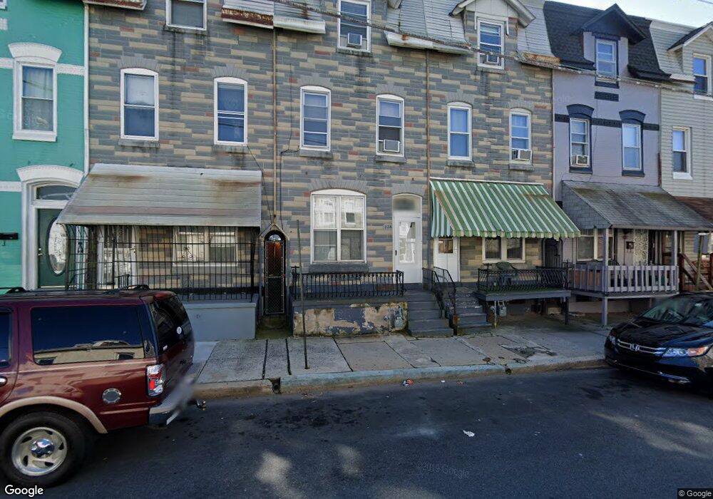 824 Greenwich St, Reading, PA 19601 - photo 1