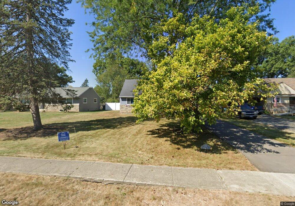 651 Bernhard Rd, Columbus, OH 43213 - photo 1