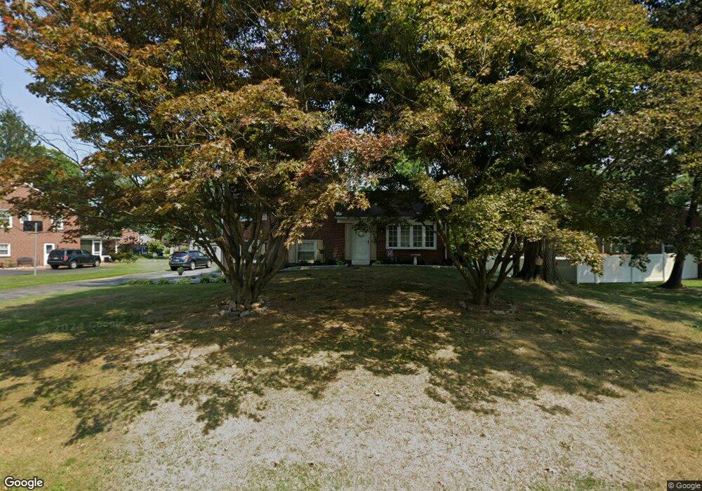 104 Cameron Dr, Wallingford, PA 19086 - photo 1