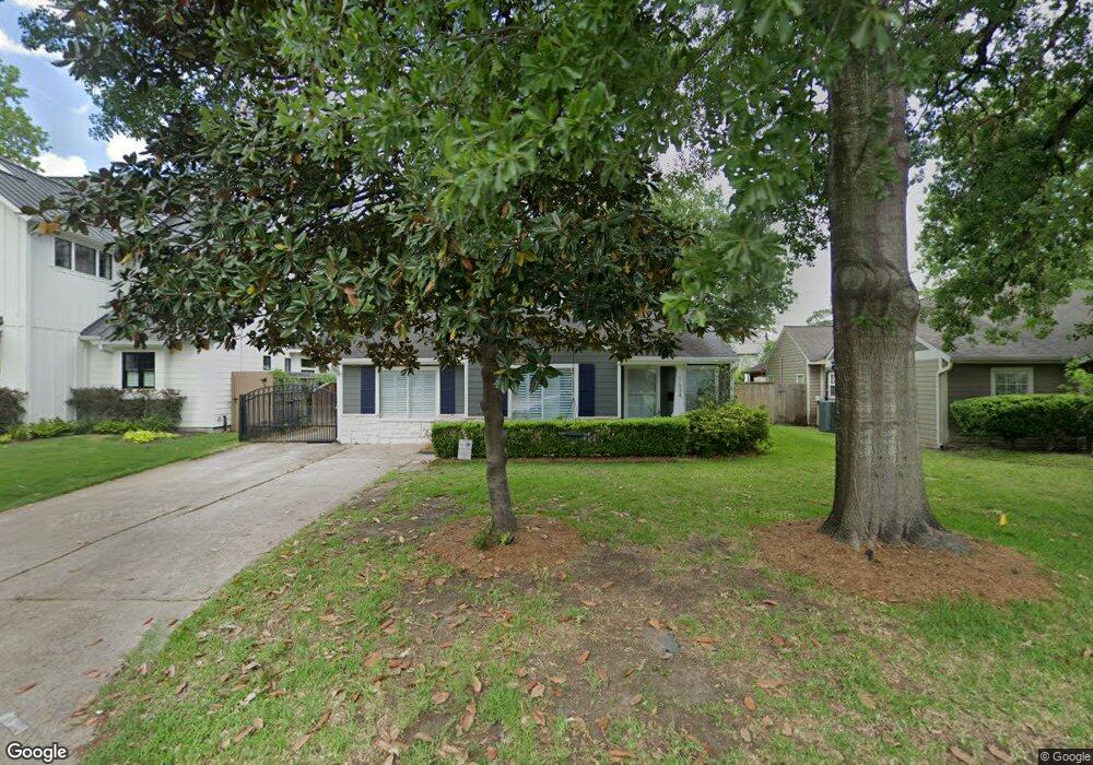 1634 Viking Dr, Houston, TX 77018 - photo 1