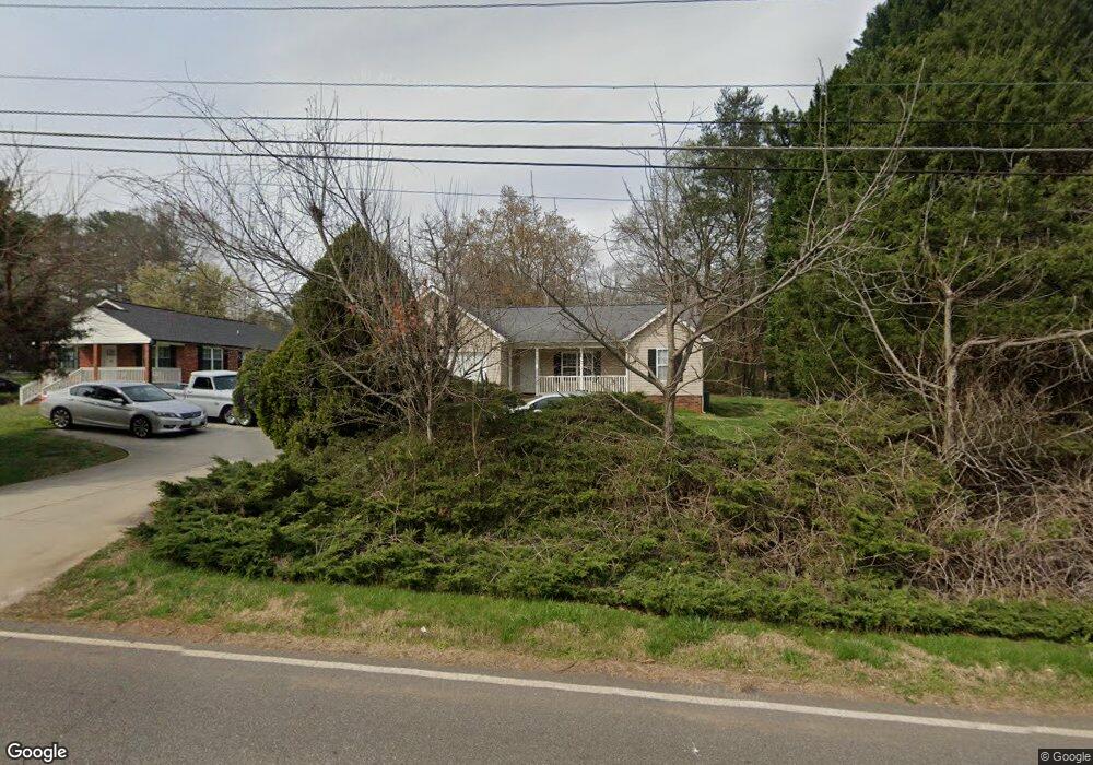 425 Millsaps Rd, Statesville, NC 28625 - photo 1