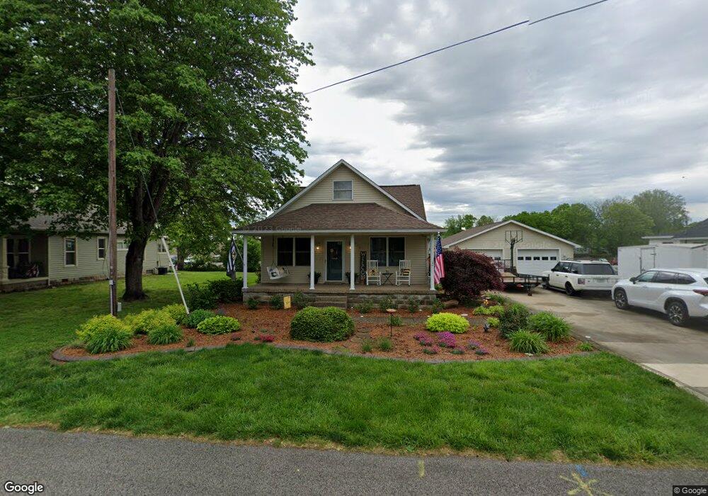 738 Slemmons Ave, Corydon, IN 47112 - photo 1