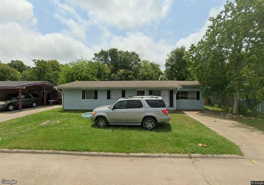1504 Cactus Dr, Lake Charles, LA 70607 - photo 1