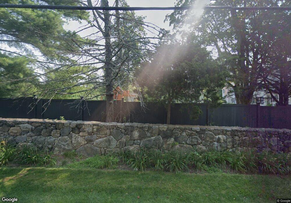 431 Round Hill Rd, Greenwich, CT 06831 - photo 1