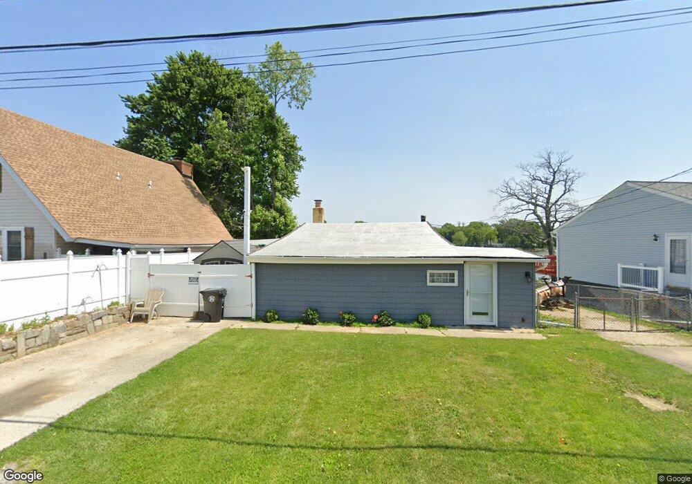 160 Kingston Park Ln, Middle River, MD 21220 - photo 1