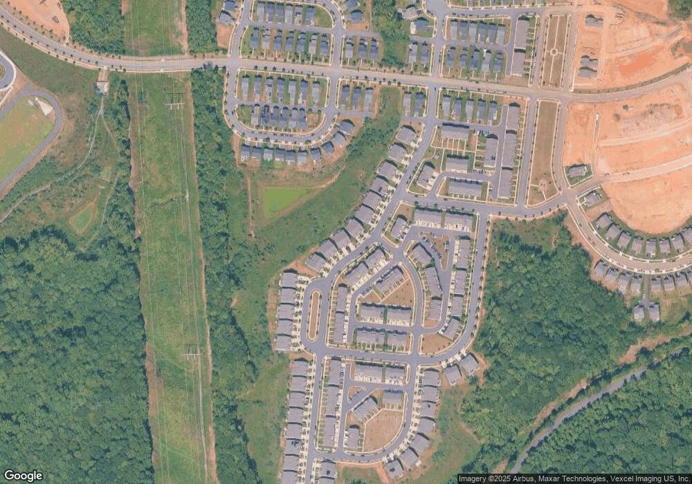 18098 Red Mulberry Rd, Dumfries, VA 22026 - photo 1