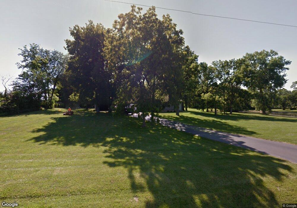 2125 Woodland Lakes Rd, Jacksonville, IL 62650 - photo 1