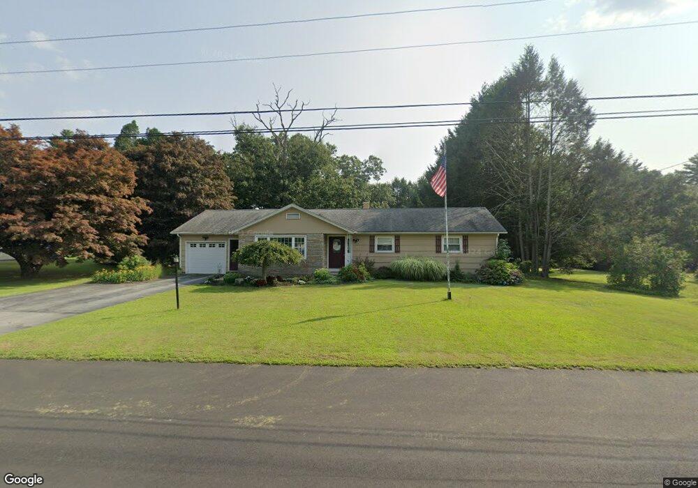 37 Davis St, Danielson, CT 06239 - photo 1