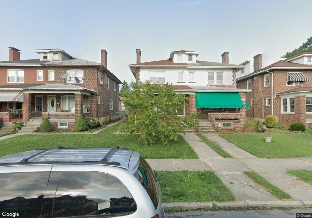 909 S Poplar St, Allentown, PA 18103 - photo 1