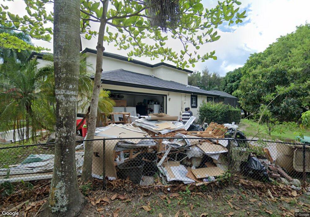 1525 SW 112th Ave, Davie, FL 33325 - photo 1