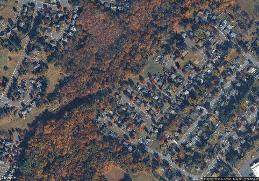 211 Mohegan St, Doylestown, PA 18901 - photo 1